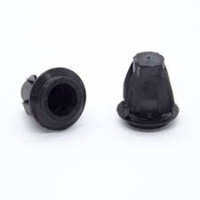 7703081212 (ÖN PANJUR LOGO KLİPSİ MEGANE-CLIO) (MARKA: MAIS) (OEM:7703081212)