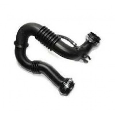 8201068612 (HAVA FİLTRE BORUSU M9R TRAFIC 2.0 DCİ (08-15)) (MARKA: MAIS) (OEM:8201068612)