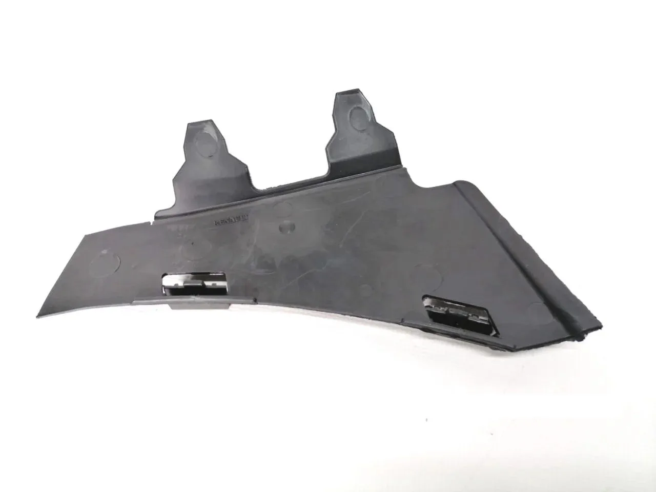 8200243158 (TAMPON ALT PLASTİĞİ MGN-II) (MARKA: MAIS) (OEM:8200243158)