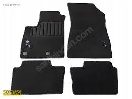 8201737220 (Paspas Austral halı (Mild hbrt)) (MARKA: MAIS) (OEM:8201737220)