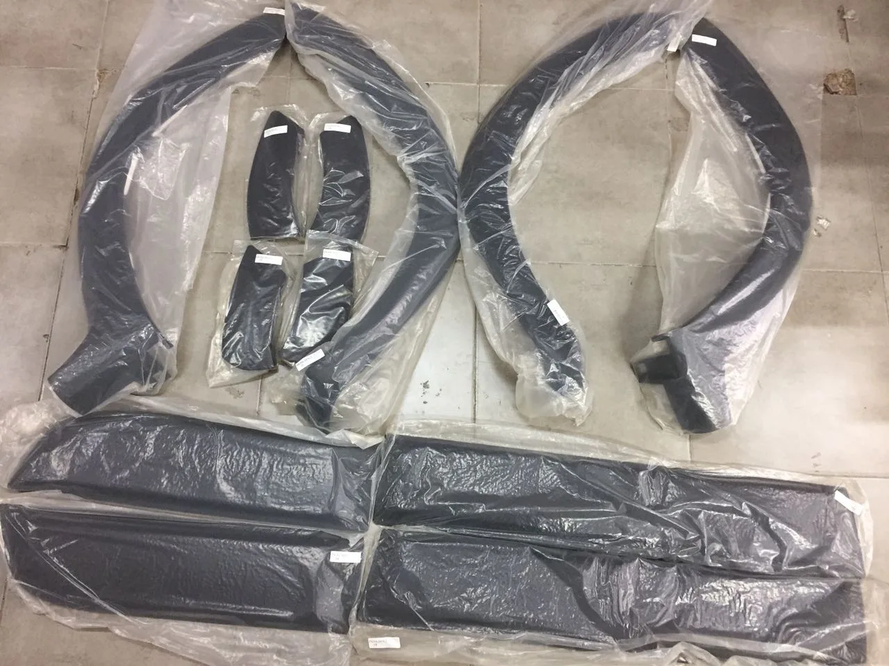 PULO-PX-DA-DUS1-ASSY (DODIK DUSTER 2009 - TAKIM ( KAPI BANDLARI DAHIL )) (MARKA: PULO) (OEM:808725725R)