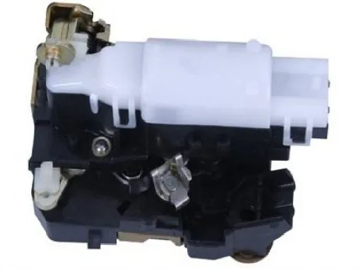 EGK-150 (KAPI KILIDI ON SOL MASTER II MOTORLU) (MARKA: EGE KARA) (OEM:7701046145)