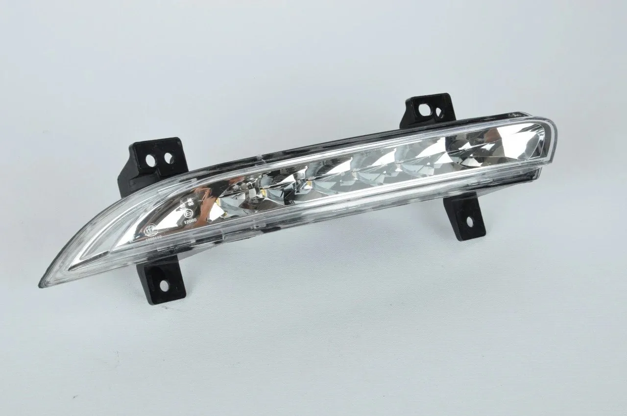 266005976R (GÜNDÜZ FARI SAĞ LEDLİ FLUENCE (12-14)) (MARKA: MAIS) (OEM:266005976R)