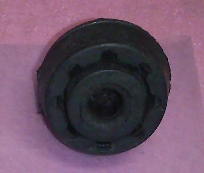 UCL-10628 (RADYATOR ALT LASTIGI CLIO IV CAPTUR ) (MARKA: ÜÇ-EL) (OEM:215063995R)