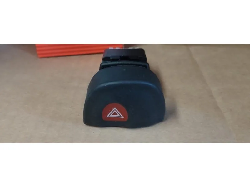 CAREX-CRX965 (DORTLU FLASOR DUGMESI 8 FIS MEGANE) (MARKA: CAREX) (OEM:7700435867)