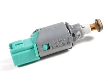 BTR-0008 (-) (MARKA: BİTRON) (OEM:8200276360)