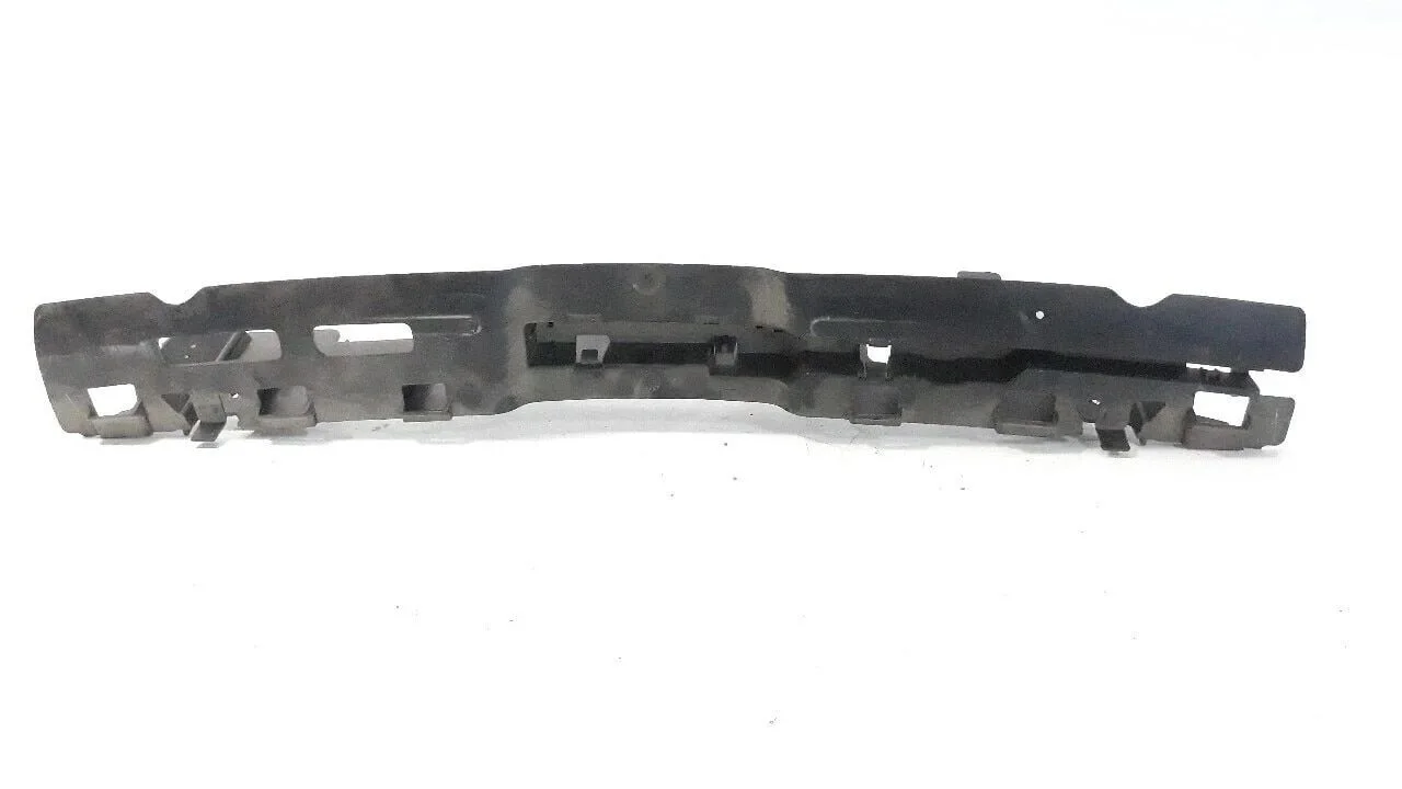 Clio 3-III Arka Tampon Orta Bağlantı Ayağı (2004-2012) 8200290035 -Renault Mais