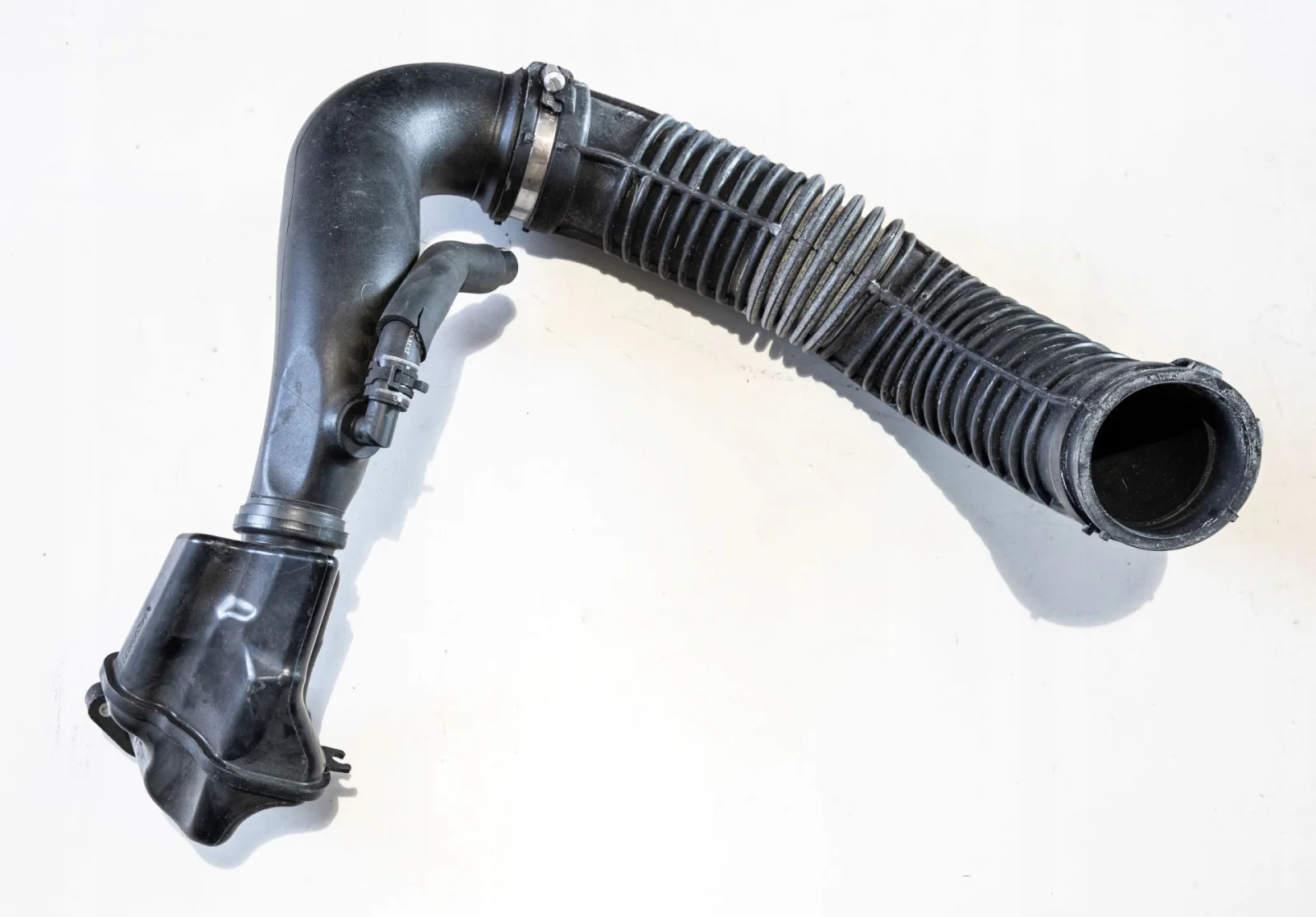 Master 3-III Turbo Hortumu Borusu 2.3 Dci M9T (2010-2020) 8200858600 -Renault Mais