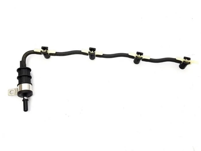 Laguna 3-III Latitude Koleos 1-I Enjektör Geri Dönüş Borusu 2.0 Dci M9R 8200894668 -Renault Mais