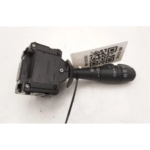 Clio 4-IV Cam Silgi Silecek Kumanda Kolu (Airbag Sargısı) (2013-2020) 8201196345 -Renault Mais